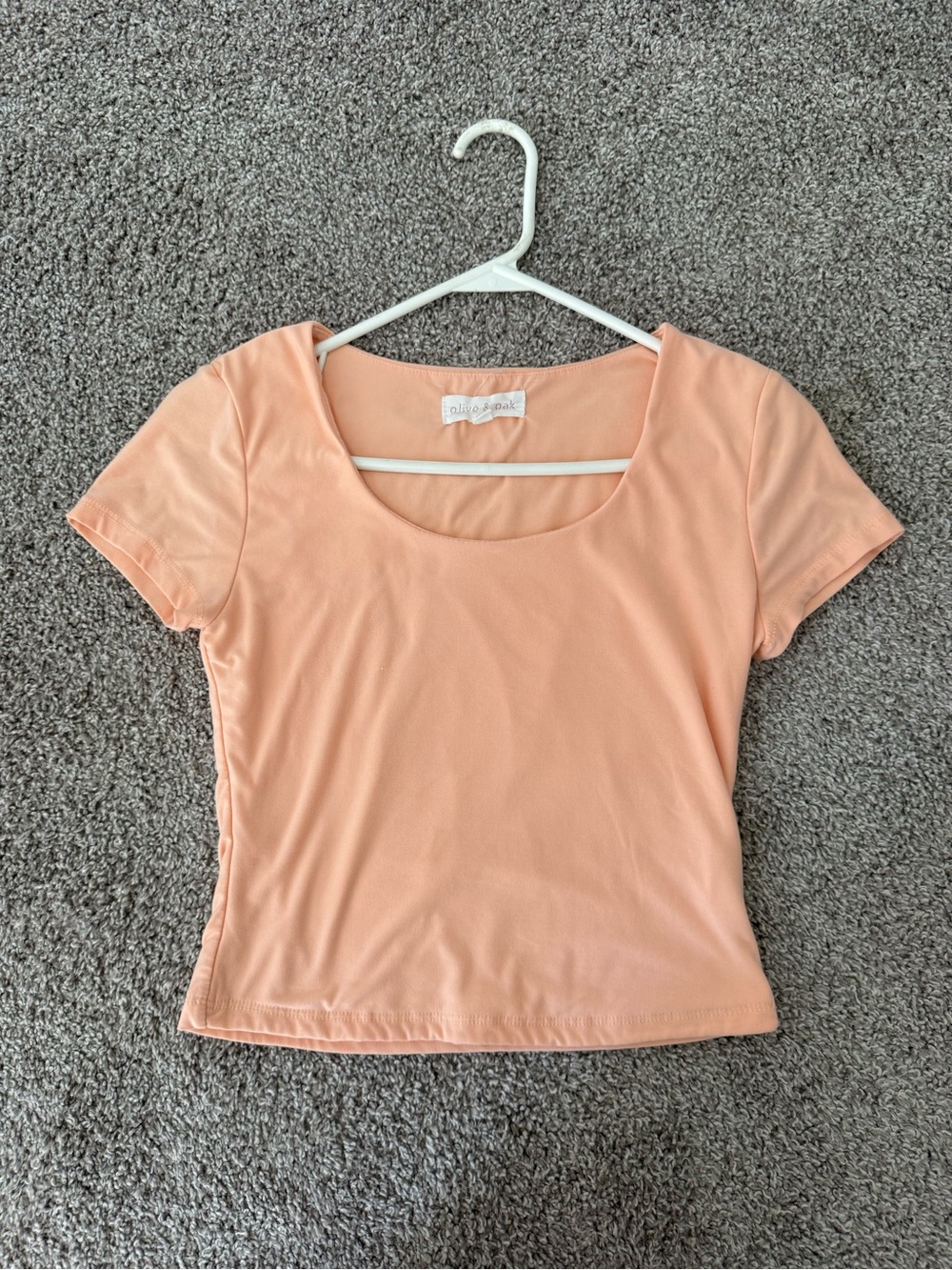 Olive & Oak Peach Scoop Neck Short Sleeve Tee